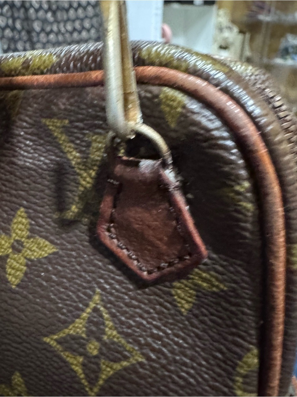 Louis Vuitton Danube Crossbody Vintage, Dust Bag and COA - Picture 15 of 16